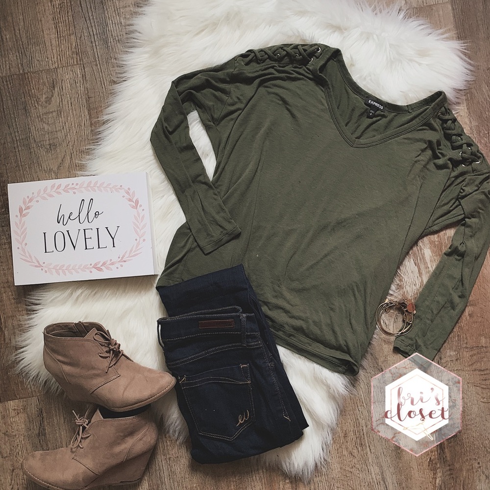 Express Criss Cross Shoulder Top